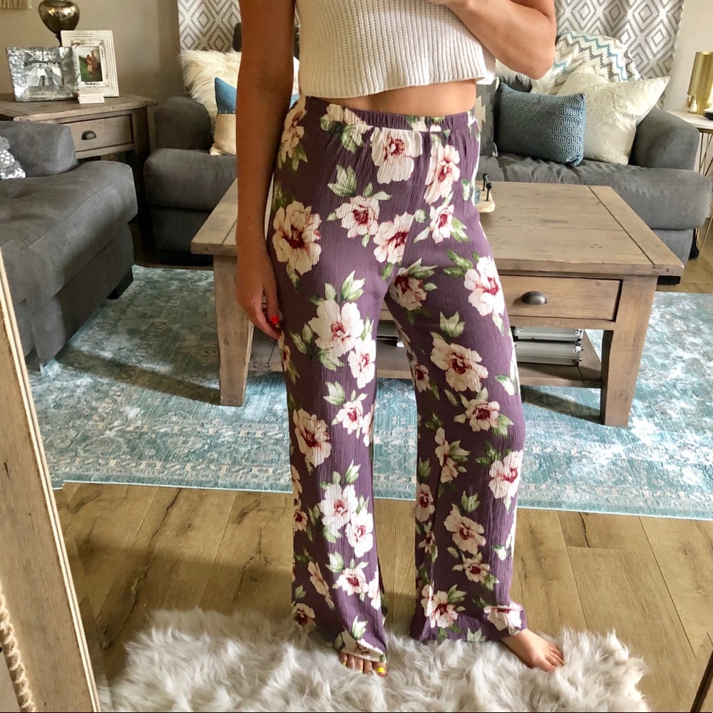 Lavender Floral Wide Leg Pant